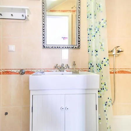 Lara By Interhome Vodice