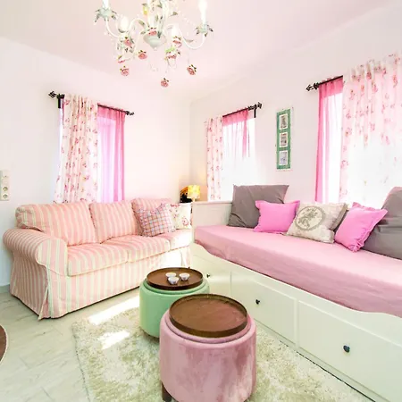 Holiday home Lara By Interhome